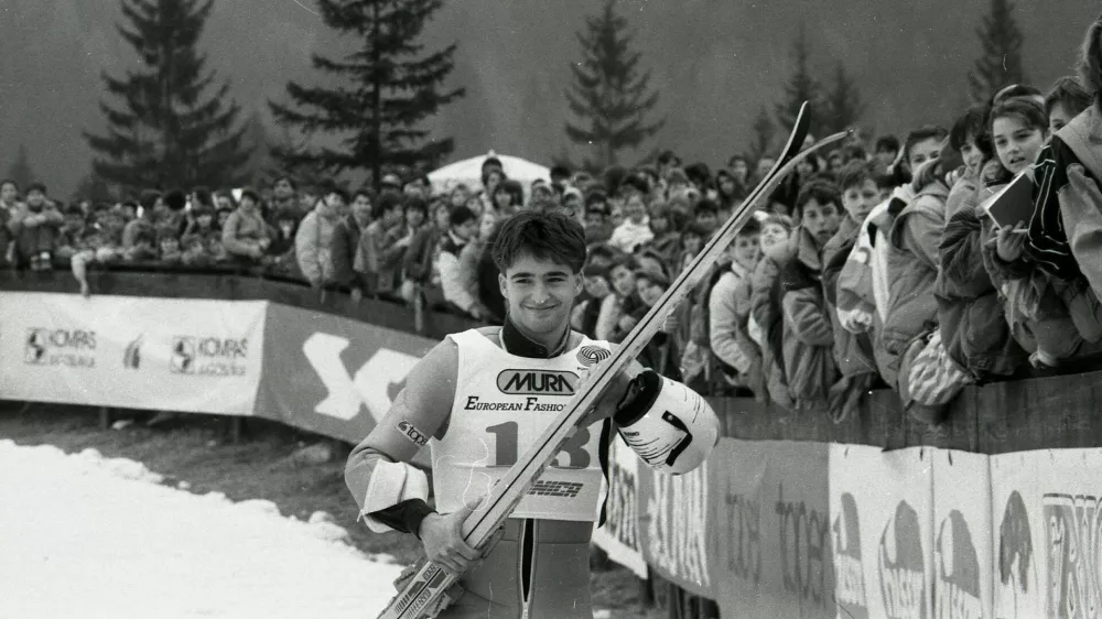 PLANICAFranci Petek, eden izmed najbolj&scaron;ih slovenskih skakalcev vseh časov, na Finalu svetovnega pokala v Planici 26. marca 1990. Foto: Nace Bizilj, hrani Muzej novej&scaron;e zgodovine Slovenije / Foto: Nace Bizilj