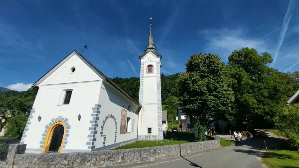 Cerkev sv. Urha, Žiganja vas / Foto: Vesna Levičnik