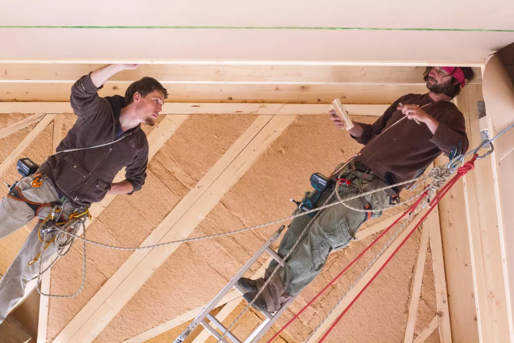 Apno in beton na domačem dvori&scaron;ču