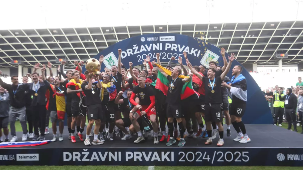 Olimpija z rekordno od&scaron;kodnino za Makedonca Mitrovskega