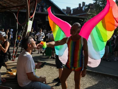 (FOTO) Parada ponosa v Ljubljani: parada kot politično dejanje in poziv k pravičnej&scaron;i družbi