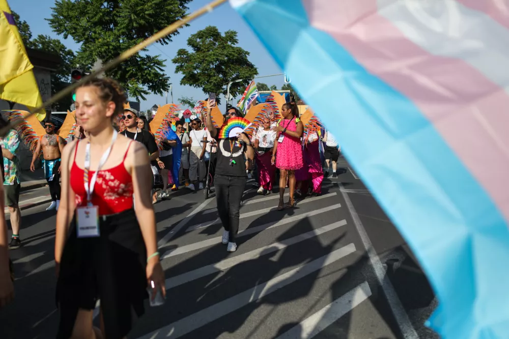 (FOTO) Parada ponosa v Ljubljani: parada kot politično dejanje in poziv k pravičnej&scaron;i družbi