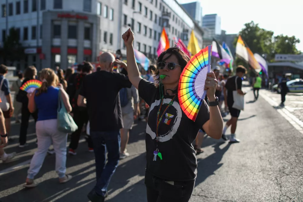(FOTO) Parada ponosa v Ljubljani: parada kot politično dejanje in poziv k pravičnej&scaron;i družbi