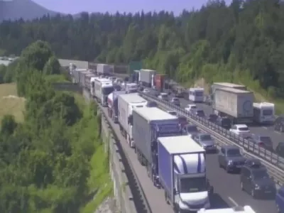 Gneča avtocesta Unec