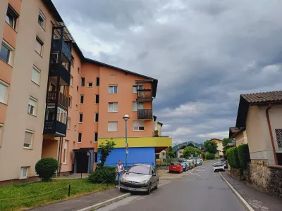 Pitno vodo že dva meseca kupujejo v trgovini