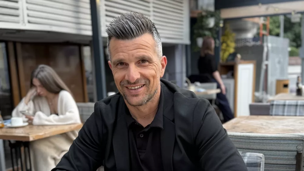 Slovenec v Moskvi: &raquo;S povprečno plačo tukaj živi&scaron; bolje kot v Sloveniji&laquo;