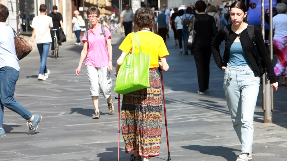 12.06.2025 -simbolična fotografija - upokojenci, novelo zakona o dolgotrajni oskrbi, novelo zakona o pokojninskem in invalidskem zavarovanjuFoto: Tomaž Skale