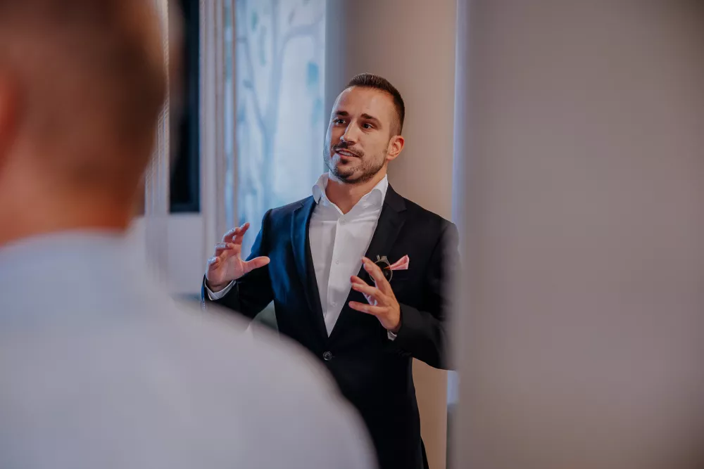 Vito Petan je pospremil po hotelu, ki je preoblikovan v sodoben, &scaron;tirizvezdični družinski hotel z bogato dodatno ponudbo. F Terma Čatež