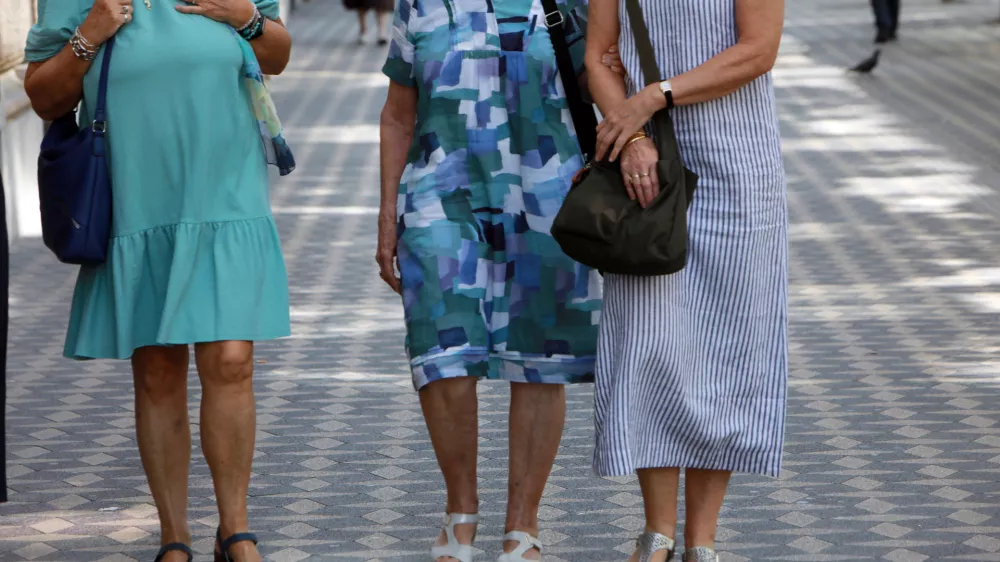 12.06.2025 -simbolična fotografija - upokojenci, novelo zakona o dolgotrajni oskrbi, novelo zakona o pokojninskem in invalidskem zavarovanjuFoto: Tomaž Skale