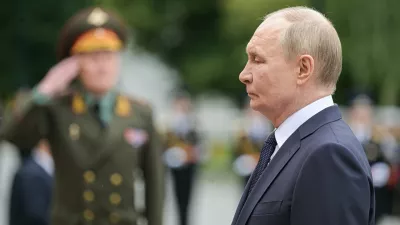 22 June 2025, Russia, Moscow: Russia's President Vladimir Putin (R) attends a ceremony to lay a wreath at the Tomb of the Unknown Soldier in Alexander Garden by the Kremlin Wall on the Day of Remembrance and Sorrow to commemorate the 84th anniversary of Nazi Germany's invasion of the Soviet Union in WWII. Photo: Alexei Nikolsky/TASS via ZUMA Press/dpa