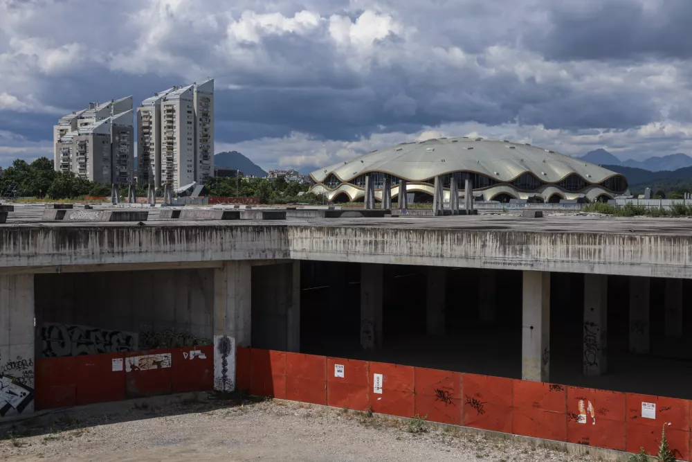 Nakupovalnega centra Stožice &scaron;e ne bo, Janković čaka na predloge