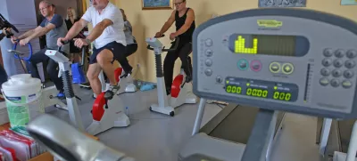 - prostor namenjen rehabilitaciji pacientov – ambulantna kardiološka rehabilitacija – bolniška soba - zdravstvo- 16.11.2017 – Univerzitetni klinični center UKC Ljubljana in ZZZS - skupna novinarska konferenca - uvedba novega programa ambulantne kardiološke rehabilitacije v UKC Ljubljana in Sloveniji namenjen bolnikom po uspešno zaključenem akutnem zdravljenju srčnega infarkta v bolnišnici. //FOTO: Tomaž Skale