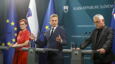 ministrica za kulturo dr. Asta Vrečko, predsednik vlade dr. Robert Golob, minister za gospodarstvo, turizem in &scaron;port Matjaž Han.28.05.2025 - Novinarska konferenca ob tretji obletnici dela aktualne vlade&nbsp;Foto: Luka Cjuha&nbsp;