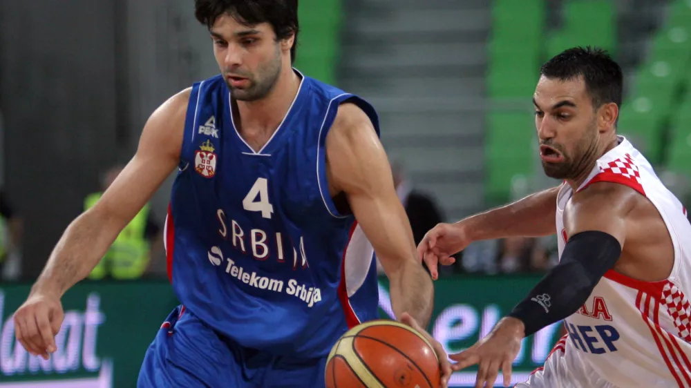 Teodosič Milo&scaron;- Adecco pokal EX YU v ko&scaron;arki Hrva&scaron;ka - Srbija  //FOTO: Luka Cjuha