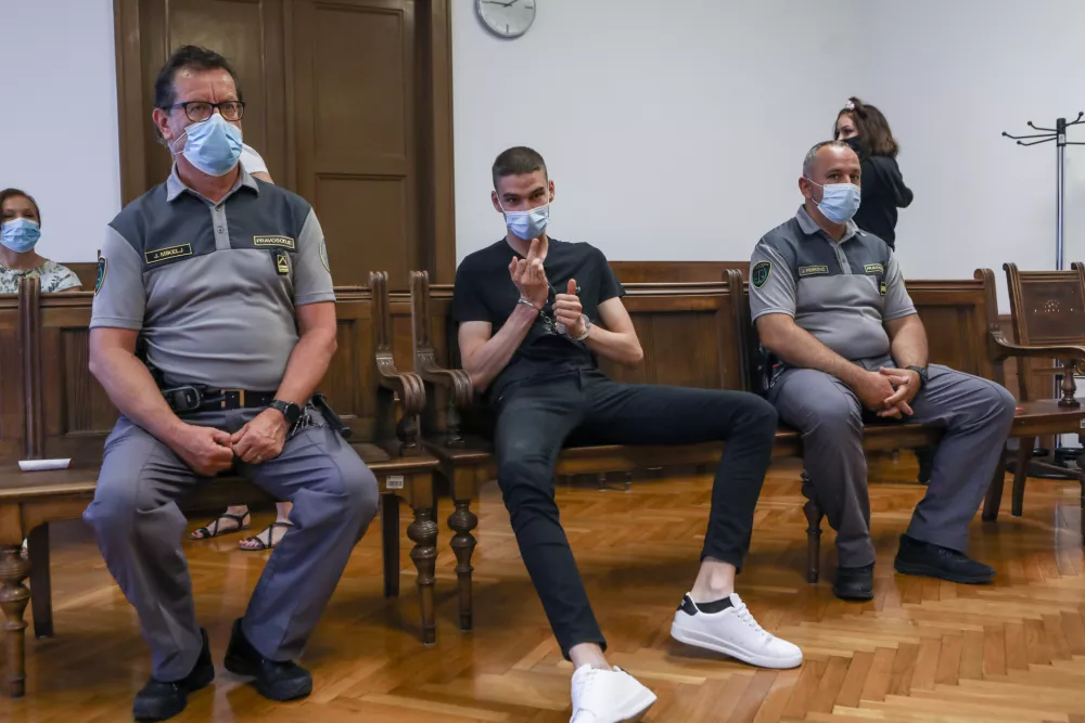 29.6.2021 - sojenje v zadevij Jakob Herzog - požigalecFOTO: LUKA CJUHA.