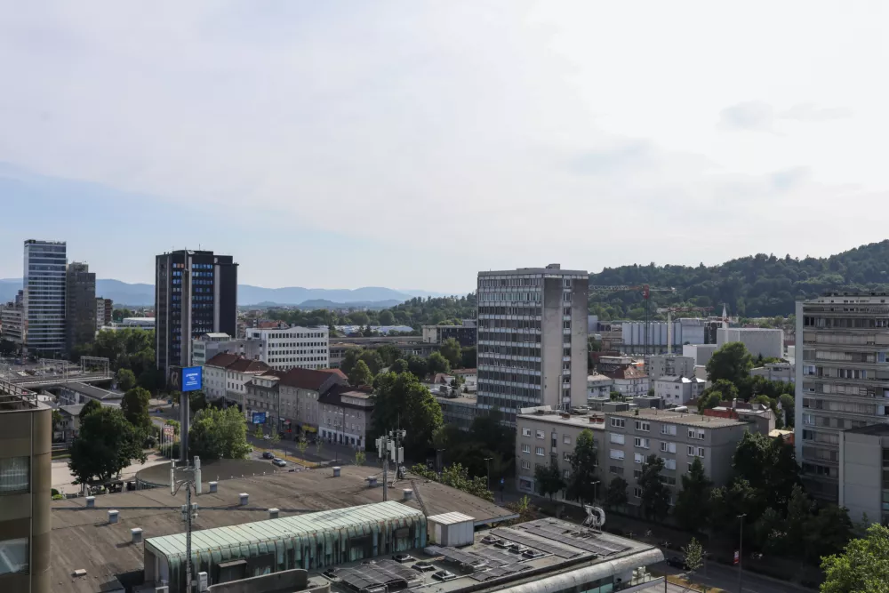 Nekoč salon pohi&scaron;tva, zdaj Hi&scaron;a Evropske unije