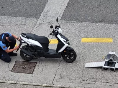 policija mopedi zaseg hitrost predelani mopedi