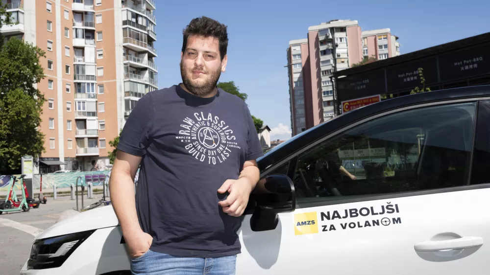 Ko vozi gasilski avto, je adrenalin v krvi zagotovljen