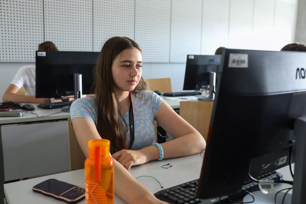 - 02.07.2025. - Poletne delavnice računalni&scaron;tva na Fakulteti za Računalni&scaron;tvo in Informatiko Univerze v Ljubljani.//FOTO: Bojan Velikonja