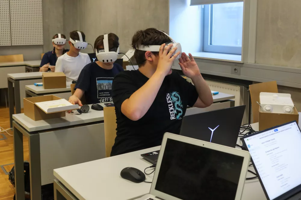 - 02.07.2025. - Poletne delavnice računalni&scaron;tva na Fakulteti za Računalni&scaron;tvo in Informatiko Univerze v Ljubljani.//FOTO: Bojan Velikonja