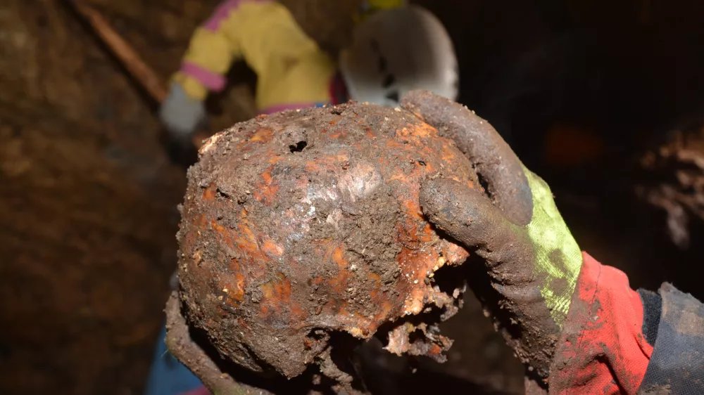 izkopavnje, povojni poboji, Brezno pri Bradaćevi bradi