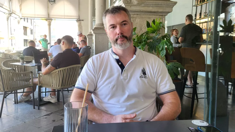 Gregor Bonin, poveljnik tankerja, Euronav / Foto: Katja Gle&scaron;čič