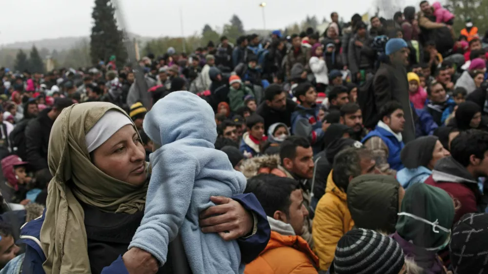 Oktober 2015. Prizor s slovensko - avstrijske meje pri prehodu &Scaron;entilj. / Foto: Luka Cjuha/dokumentacija