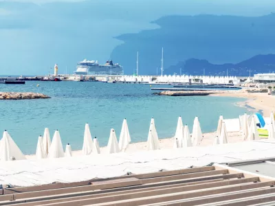 Mesto Cannes bo z letom 2026 močno omejilo prihod velikih križark. Foto: iStock