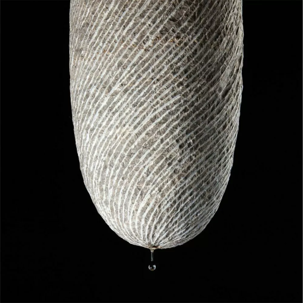 O prahu, času, odhajanjih in vrnitvah