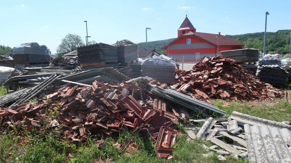 Iskrica, Goričko, &Scaron;ulinci, ujma s točo. Foto: Tatjana Pihlar  / Foto: Tatjana Pihlar 