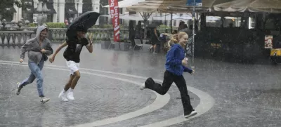 1.7.2024 - - nevihta v ljubljani, dež - padavine - poletje - počitnice//FOTO: Luka Cjuha