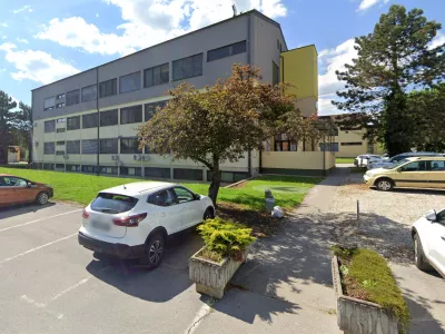 Zdravstveni dom Ptuj. Vir: Google Maps