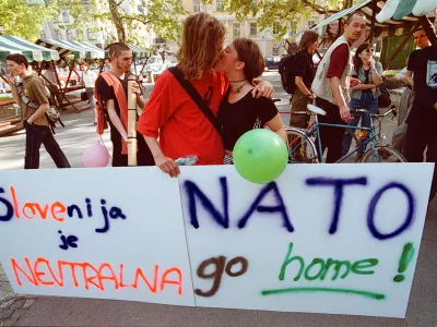 Protestiranje, demonstracije NATO Kongresni trg / Foto: Tomaž Skale