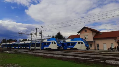 Medvode železni&scaron;ka postaja