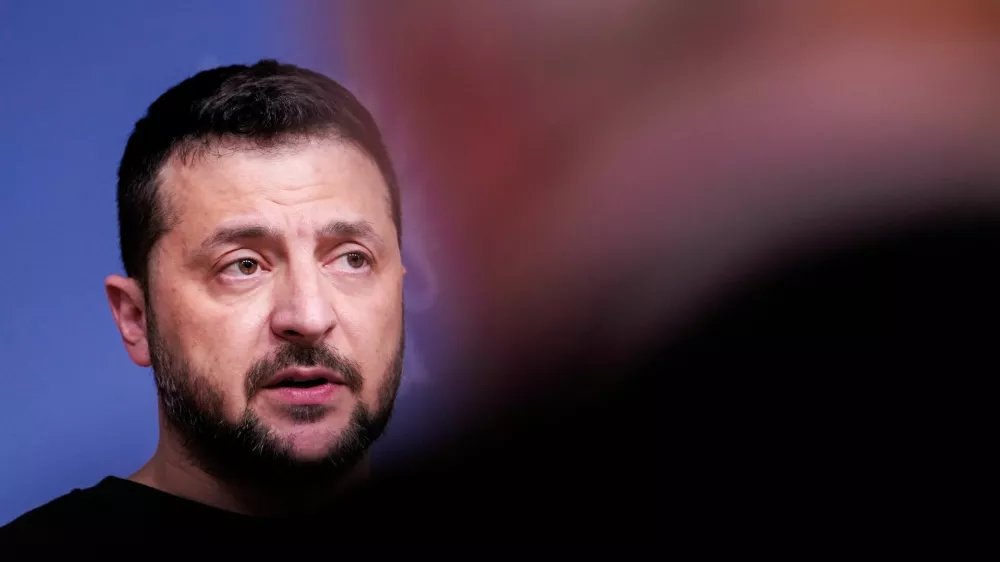 Ukrainian President Zelensky attends a joint press conference with Norway's Prime Minister Jonas Gahr Store at the Norwegian government's representative residence in Oslo, Norway December 13, 2023. NTB/Javad Parsa/via REUTERS  ATTENTION EDITORS - THIS IMAGE WAS PROVIDED BY A THIRD PARTY. NORWAY OUT. NO COMMERCIAL OR EDITORIAL SALES IN NORWAY.