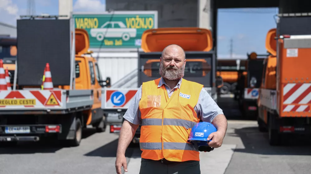 Boris Intihar vodja gradnje, CGP- 29.04.2025 - obnova &scaron;tajerske avtoceste, delo na cesti, viadukti, DARS//FOTO: Jaka Gasar