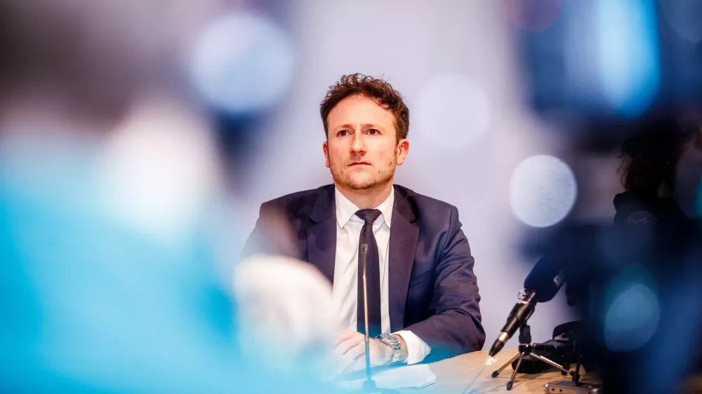 Julien Moinil je tarča &scaron;tevilnih organiziranih združb. / Foto: Hatim Kaghat/profimedia