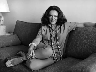 FILE - In this Nov. 27, 1978 file photo, singer Connie Francis poses for a portrait in Los Angeles. (AP Photo/Wally Fong, File)