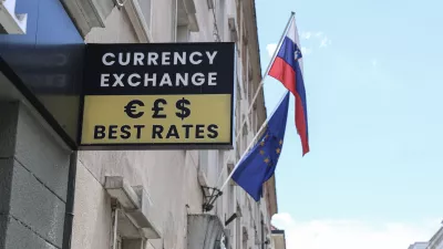 - 18.07.2025 - Menjalnica, zastavljalnica in odkupovalnica Zoml, Miklo&scaron;ičeva//FOTO: Jaka Gasar