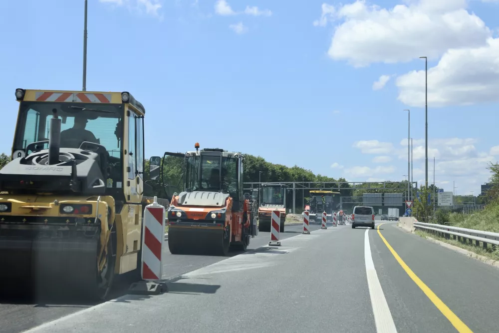 Konec tedna zapora dveh krakov razcepa Zadobrova