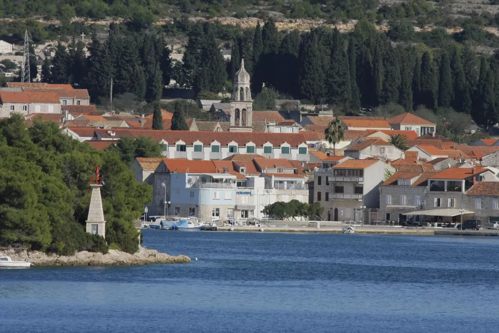 Vela Luka Foto: Boris Kragič