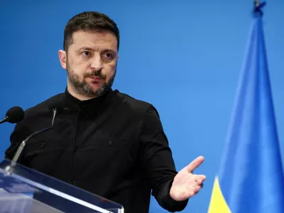 FILE PHOTO: Ukrainian President Volodymyr Zelenskiy gestures during a press conference on the first day of the two-day Ukraine Recovery Conference, on plans for the reconstruction of Ukraine, in Rome, Italy, July 10, 2025. REUTERS/Guglielmo Mangiapane/File Photo
