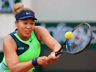Tennis - French Open - Roland Garros, Paris, France - May 23, 2022 Japan's Naomi Osaka in action during her first round match against Amanda Anisimova of the U.S. REUTERS/Pascal Rossignol