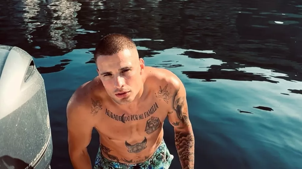 Boris Vidovič se je na otoku zaljubljencev zadržal le kraj&scaron;i čas. F instagram