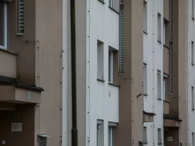 Z registracijo sklenjenih pogodb manj sprenevedanja pri najemninah v kuverti?