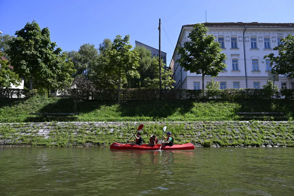 (FOTO) Pogled na Ljubljano z Ljubljanice