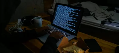 Temni splet, kiberkriminalec in goljufija