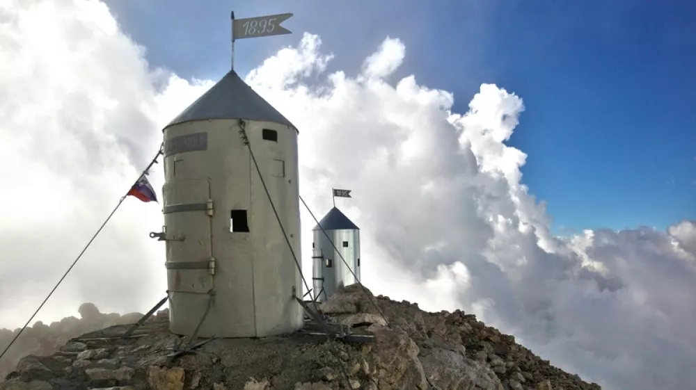 Razstava Aljažev stolp &ndash; ta pleh ima du&scaron;o! (NMS) / Foto: Arhiv Nms