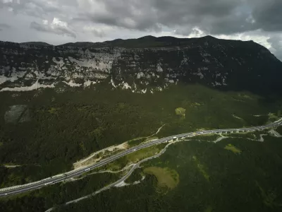 Vipava.Primorska hitra cesta, Nanos, Rebrnice, Podnanos.