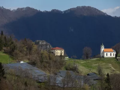 soncna elektrarna Svibno. foto luka cjuha